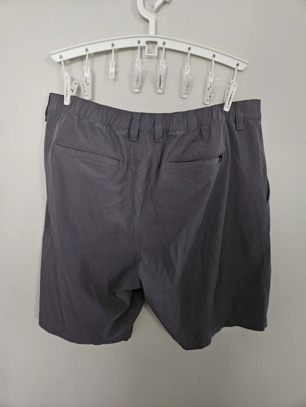 Banana Republic Men's Slate Gray Flat-Front Shorts